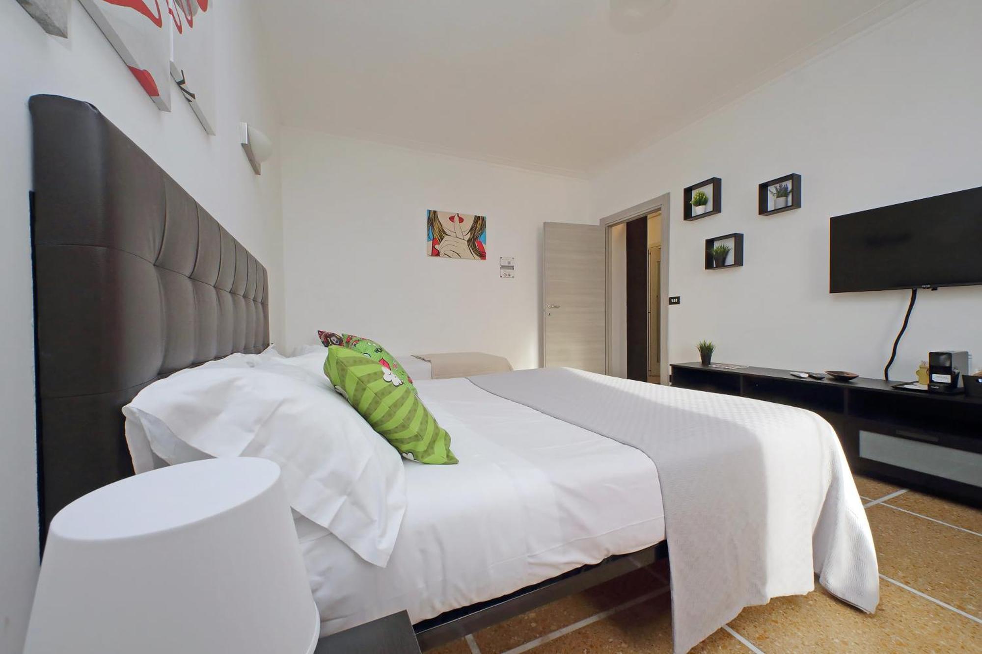 The Colours Rooms Guest House Rzym Zewnętrze zdjęcie