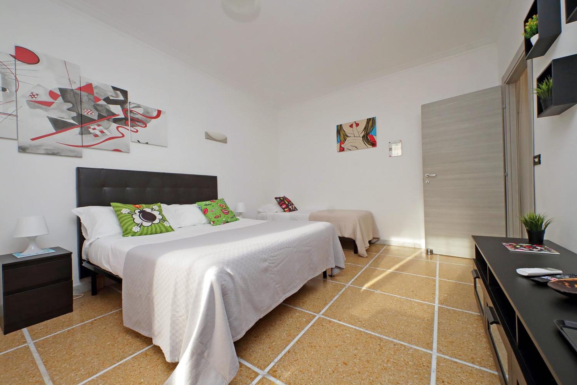 The Colours Rooms Guest House Rzym Zewnętrze zdjęcie